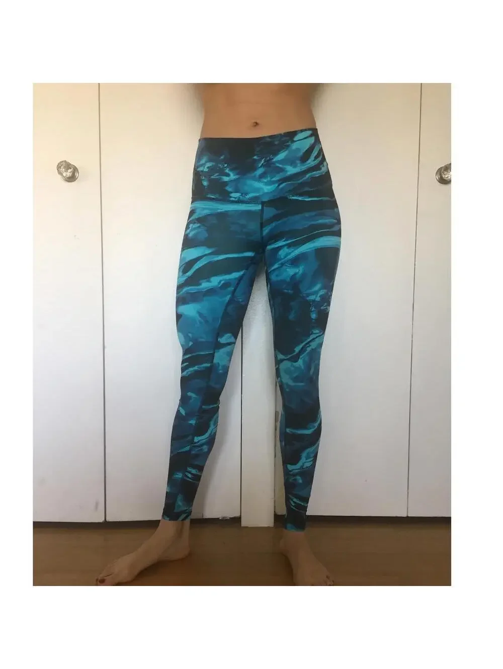 Lululemon Wunder Under Hi Rise size 2